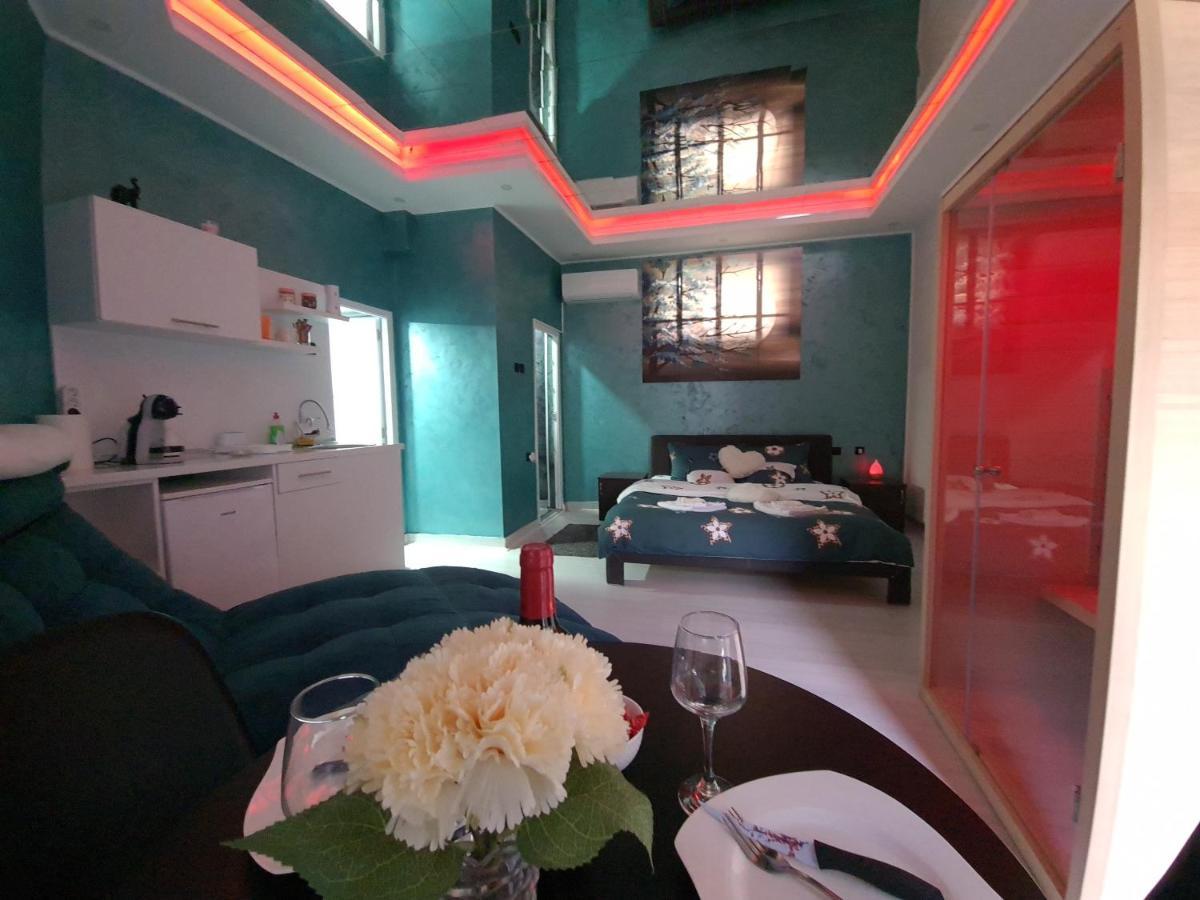 Apartman Melody Парачин Екстер'єр фото
